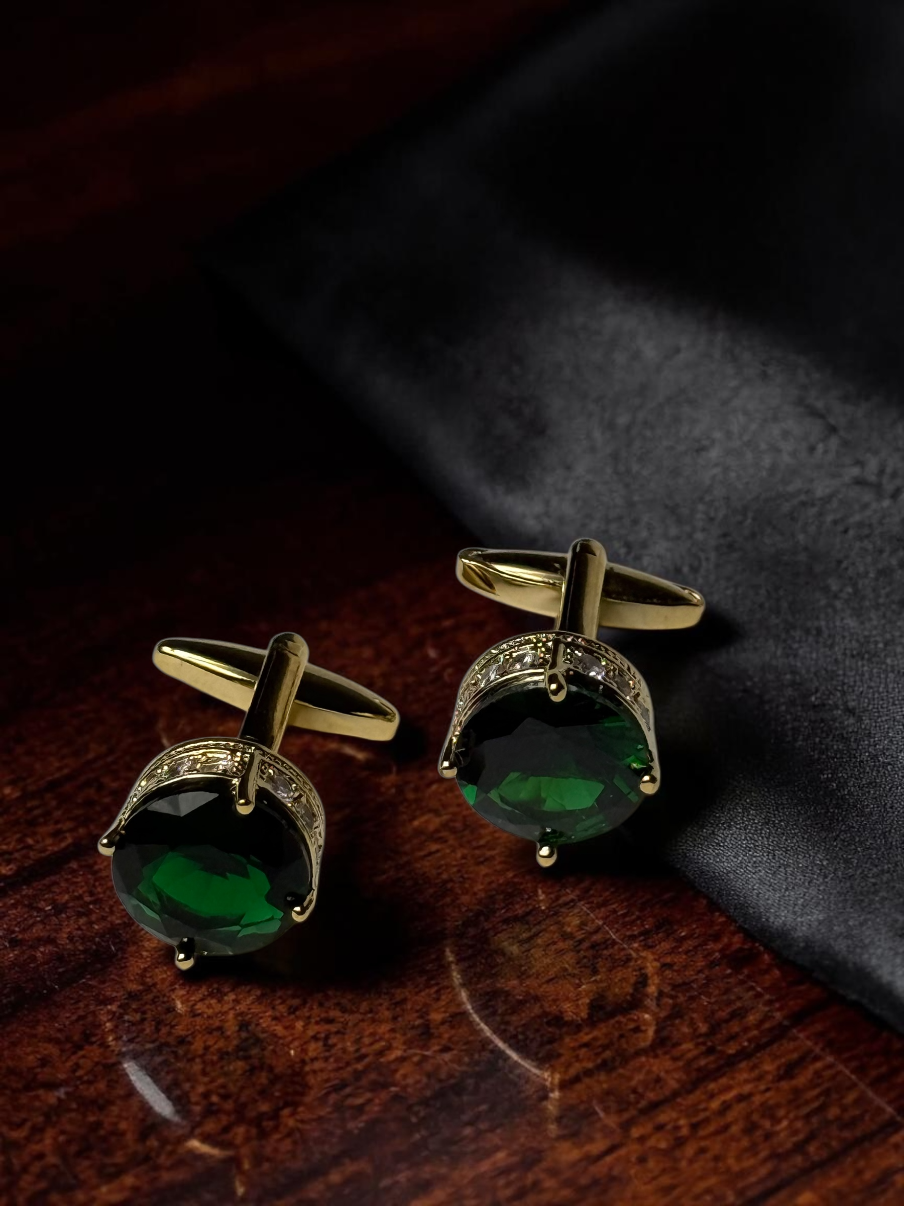 Gold & Emerald Green square shirt Cuff links